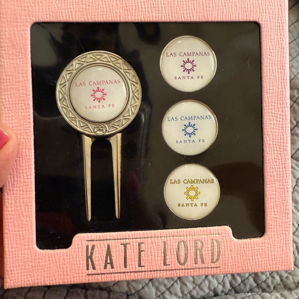 Kate Lord Golf Divot Tool and Ball Marker Set